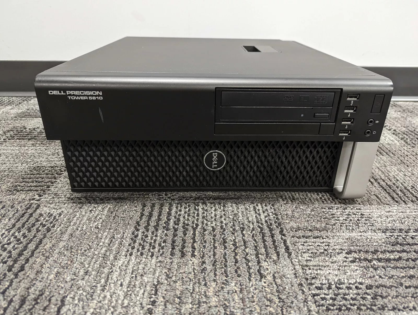 DELL Precision -Designing & Gaming PC-(31323634) - Image 2