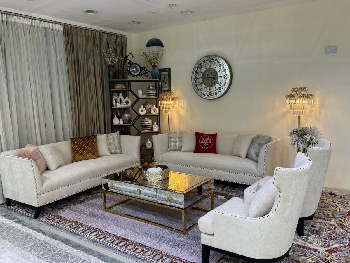Brend new {Mides sofa SET} For sell good condtion call or what's app- 71532454 - Image 1