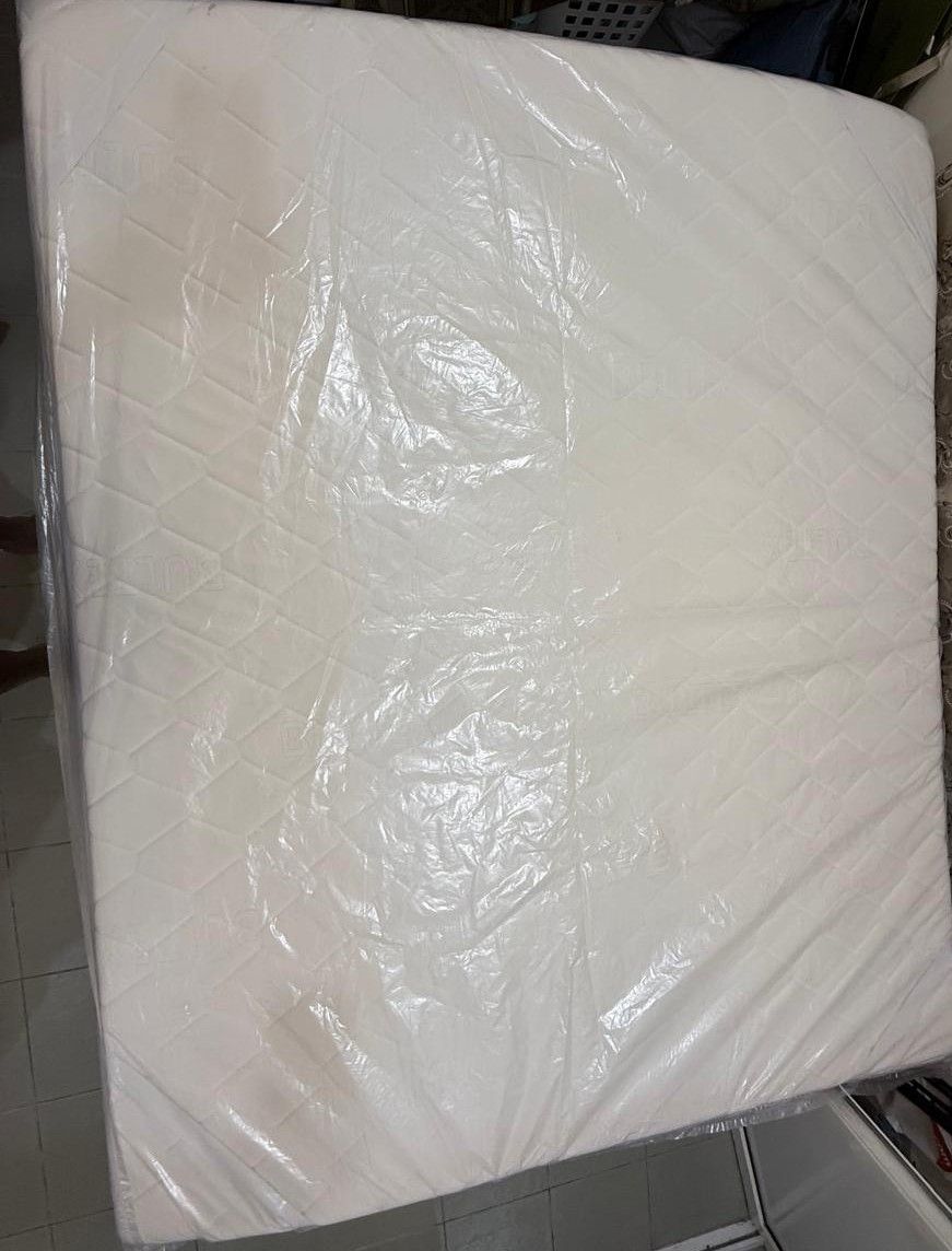 Qatar Foam - Medicated Mattress - 160 cm (W) x 190 cm (L) - Image 3