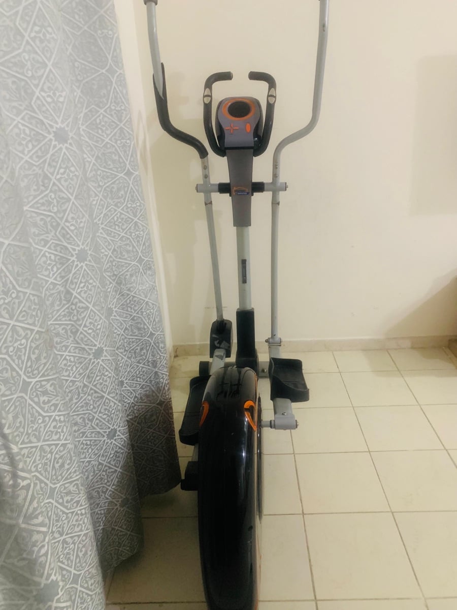 Indoor cycling and cardio equipment - Image 2