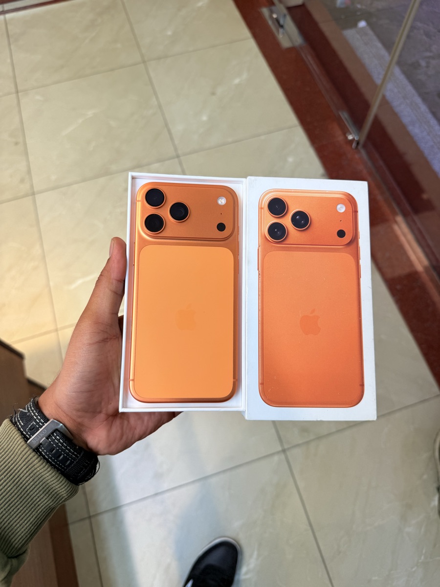 17promax cosmic orange 256gb - Image 1