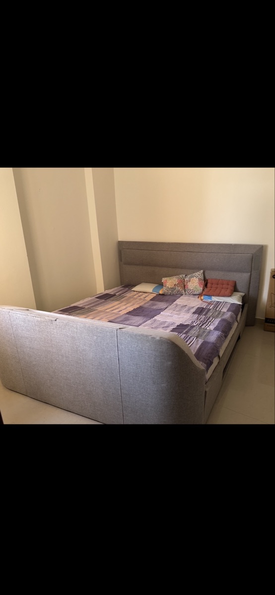 Home furniture - Image 4