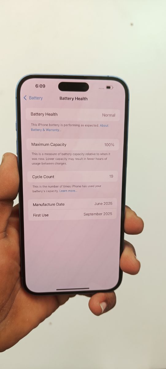 Iphone 16 plus 256GB neat & clean - Image 2