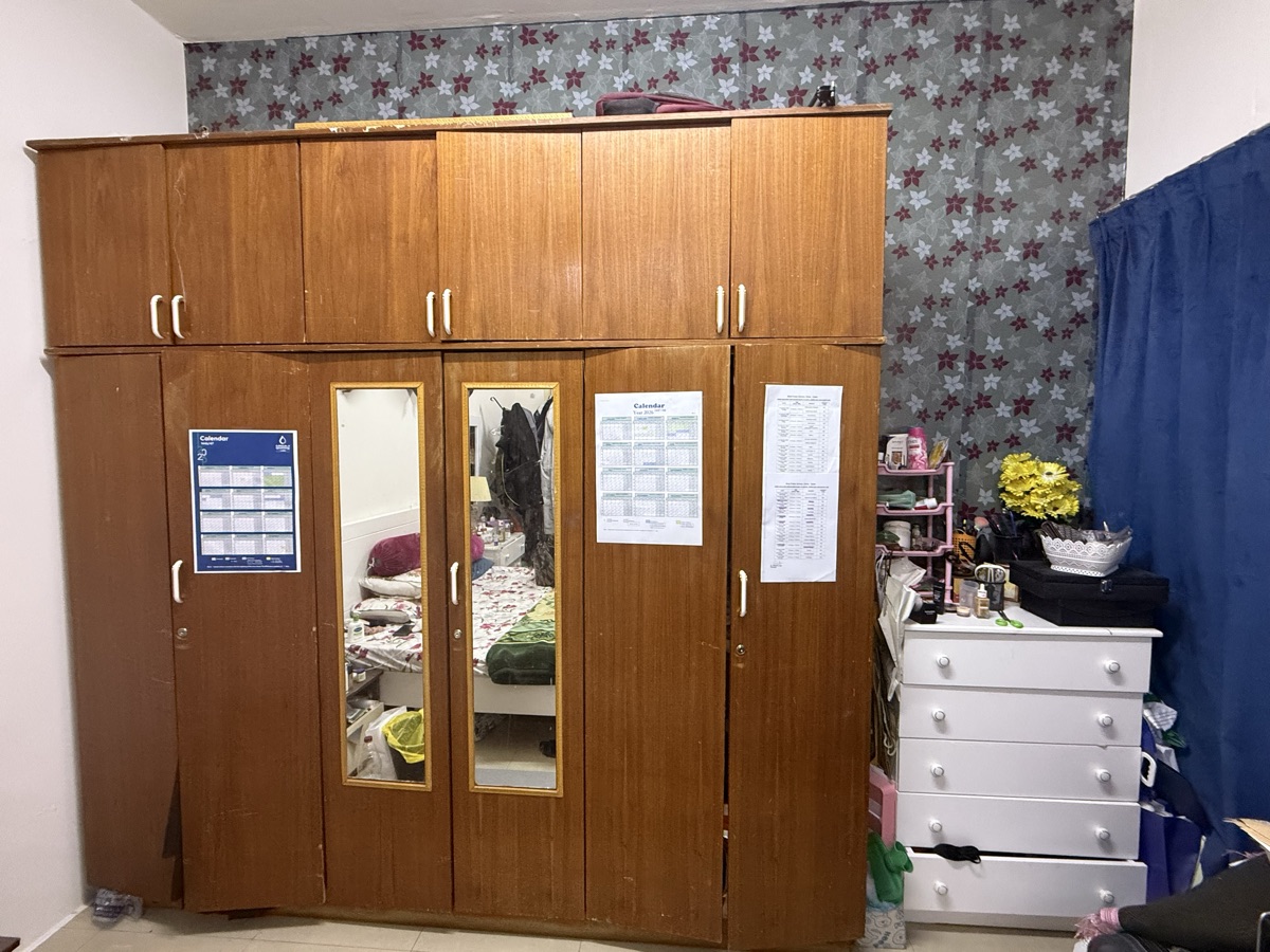 6 door cupboard with addition 6 door on top for 700  Chest of drawers (5 drawers) for 250 - Image 3