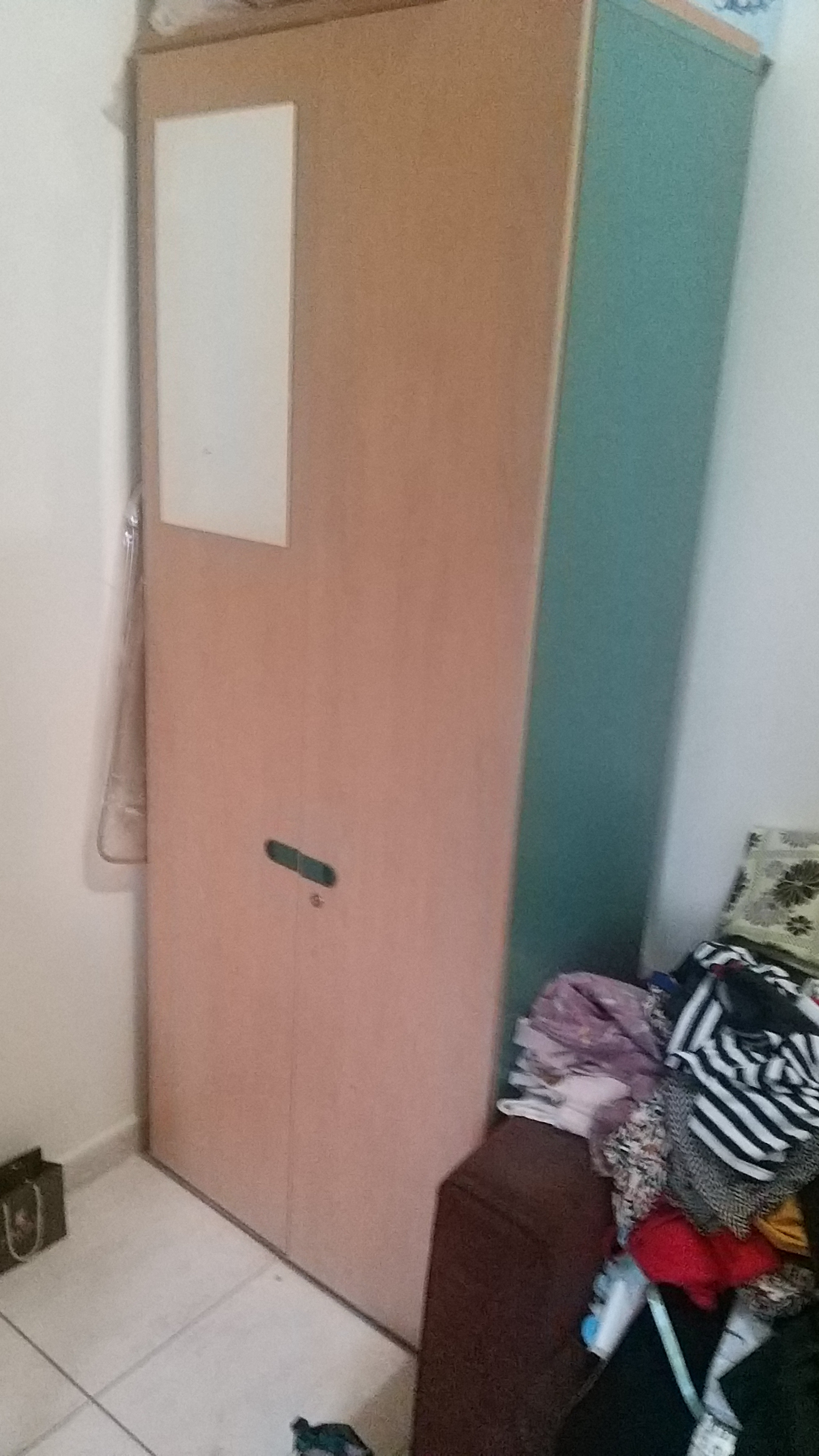 Moving sale electronics and furniture - Image 6