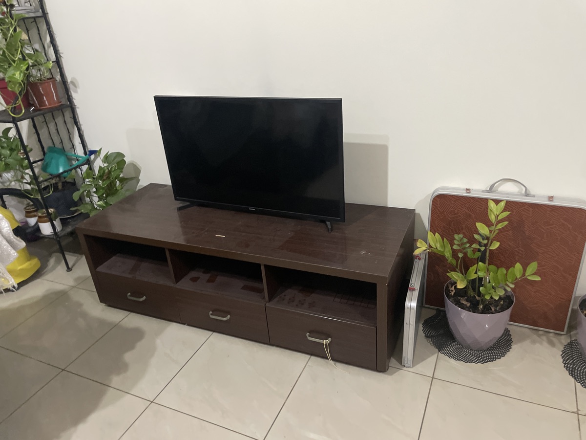 Moving sale for  furniture - Image 2