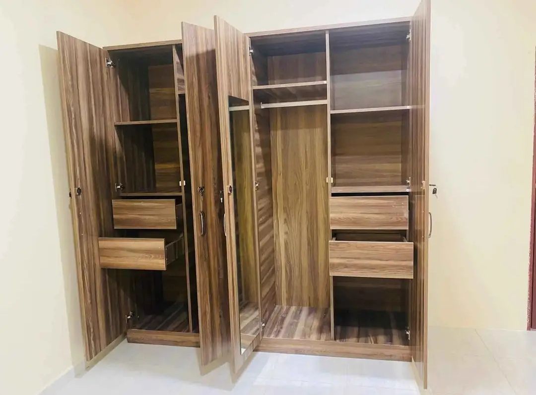 Qatar Airways furniture available - Image 3