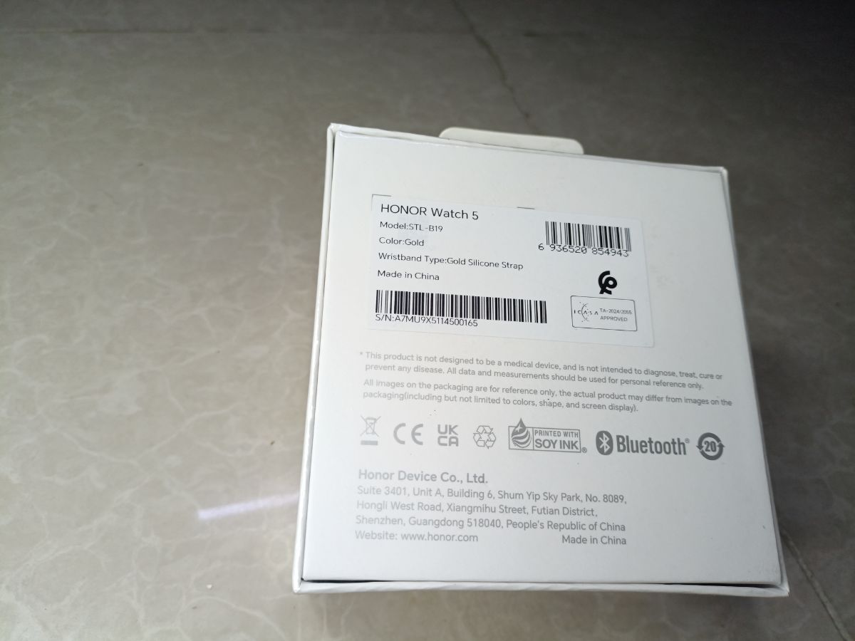 Honor Watch 5 – Gold – Brand New Sealed (No Warranty) - Image 3