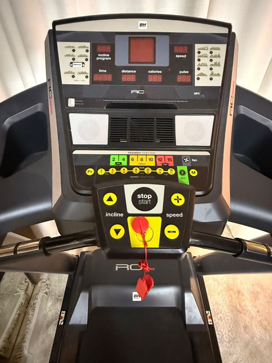BH RC09 Treadmill - Image 2