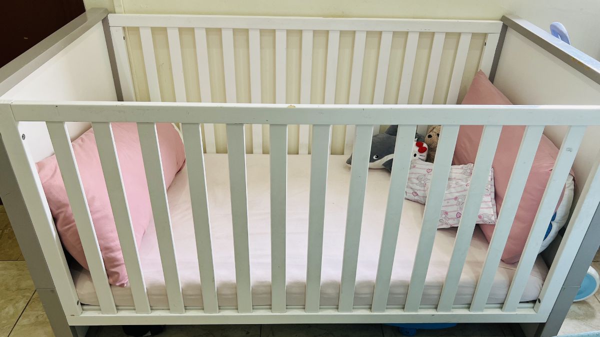 Mothercare baby bed - Image 2