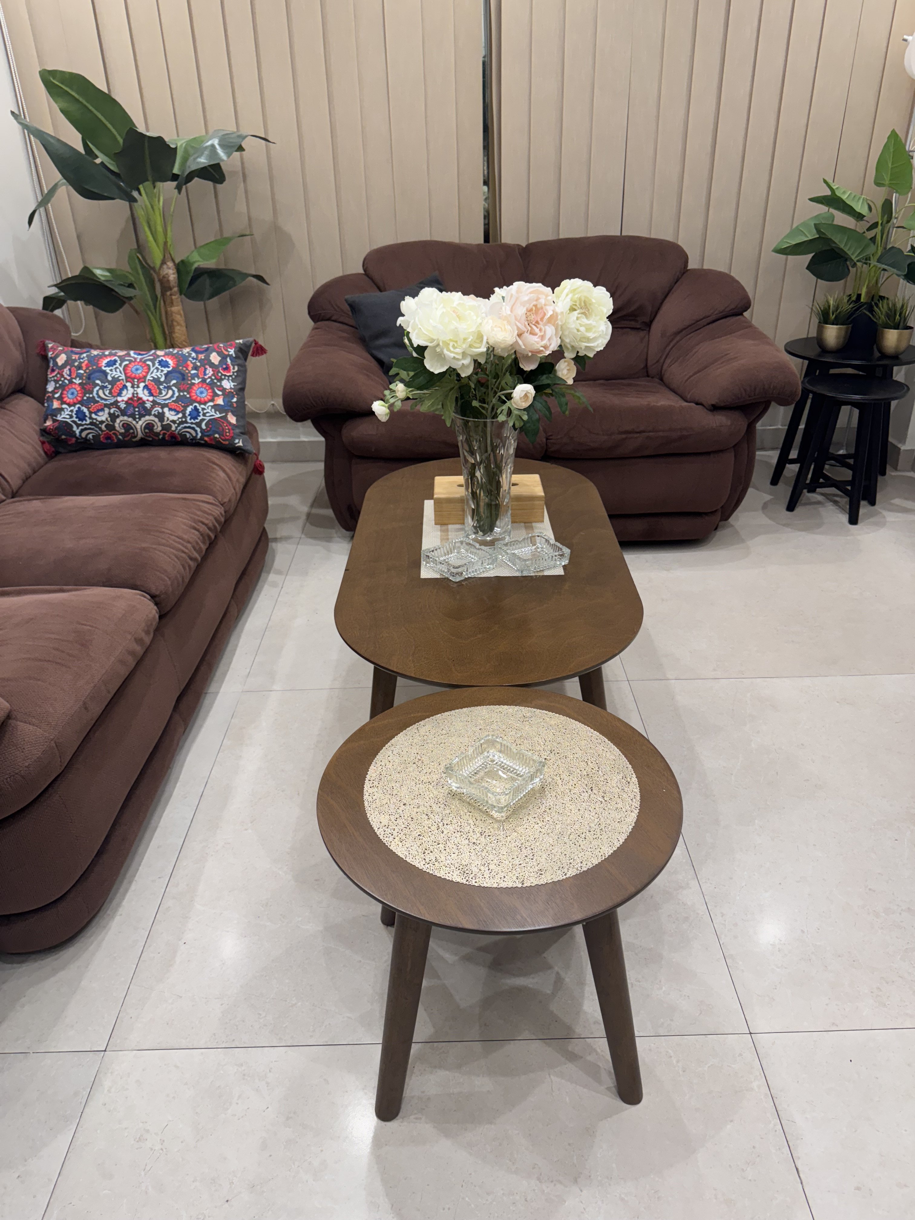 Couches & center tables - Image 2