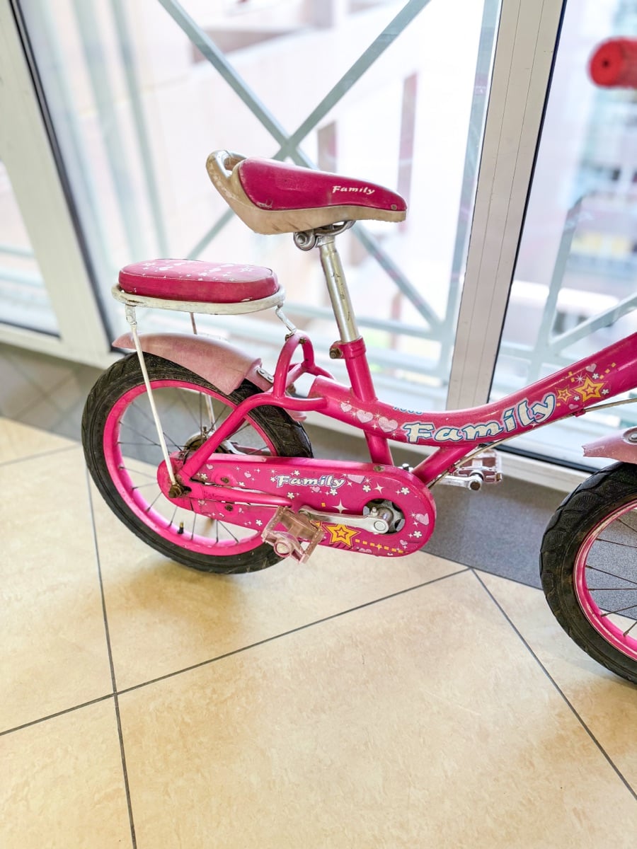 14 Girls Bicycle - Image 4