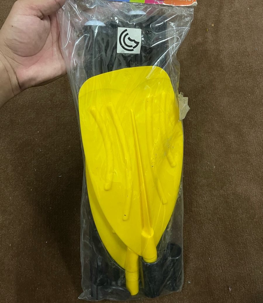 Kayak peddles - Image 1