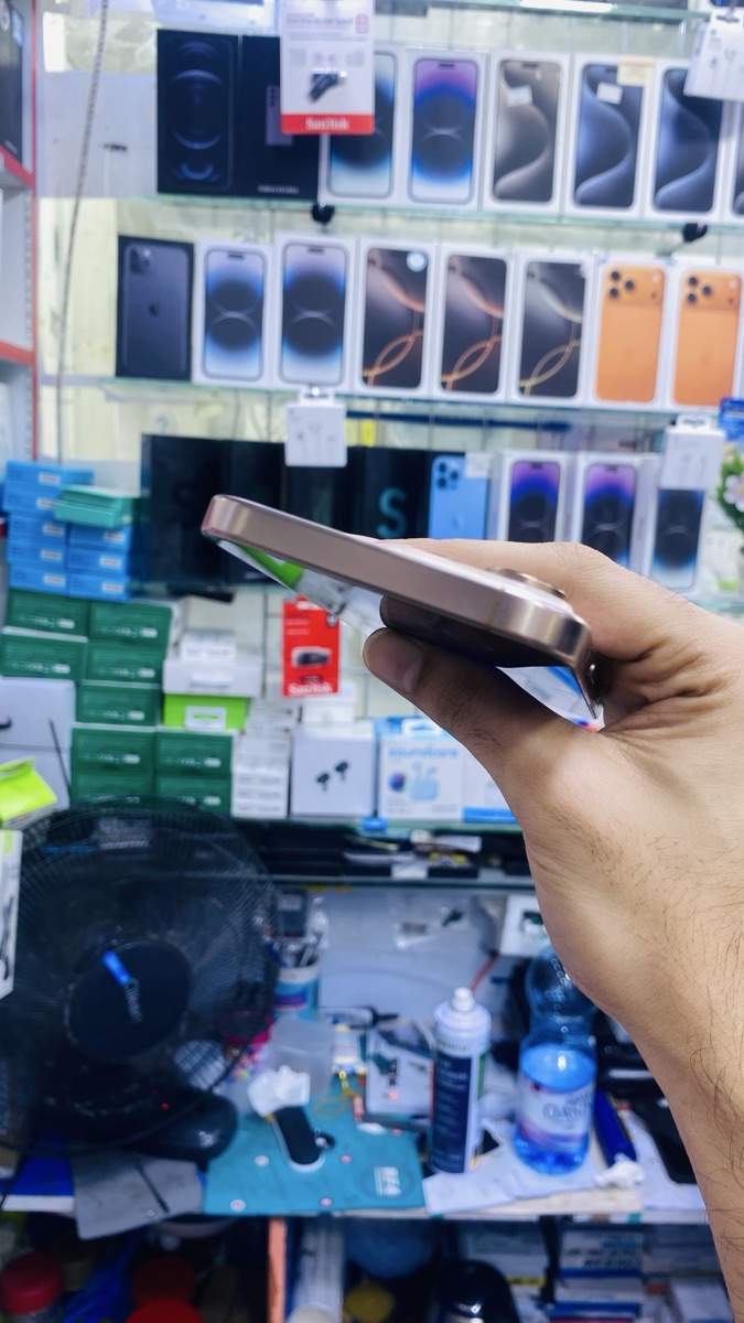 16 Pro max - Image 8