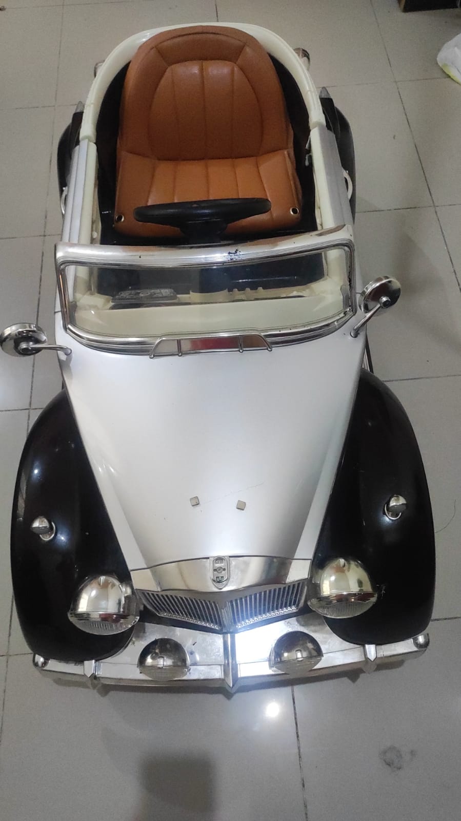 Rolls Royce Toy Car For Sale-Good Condition - Image 4