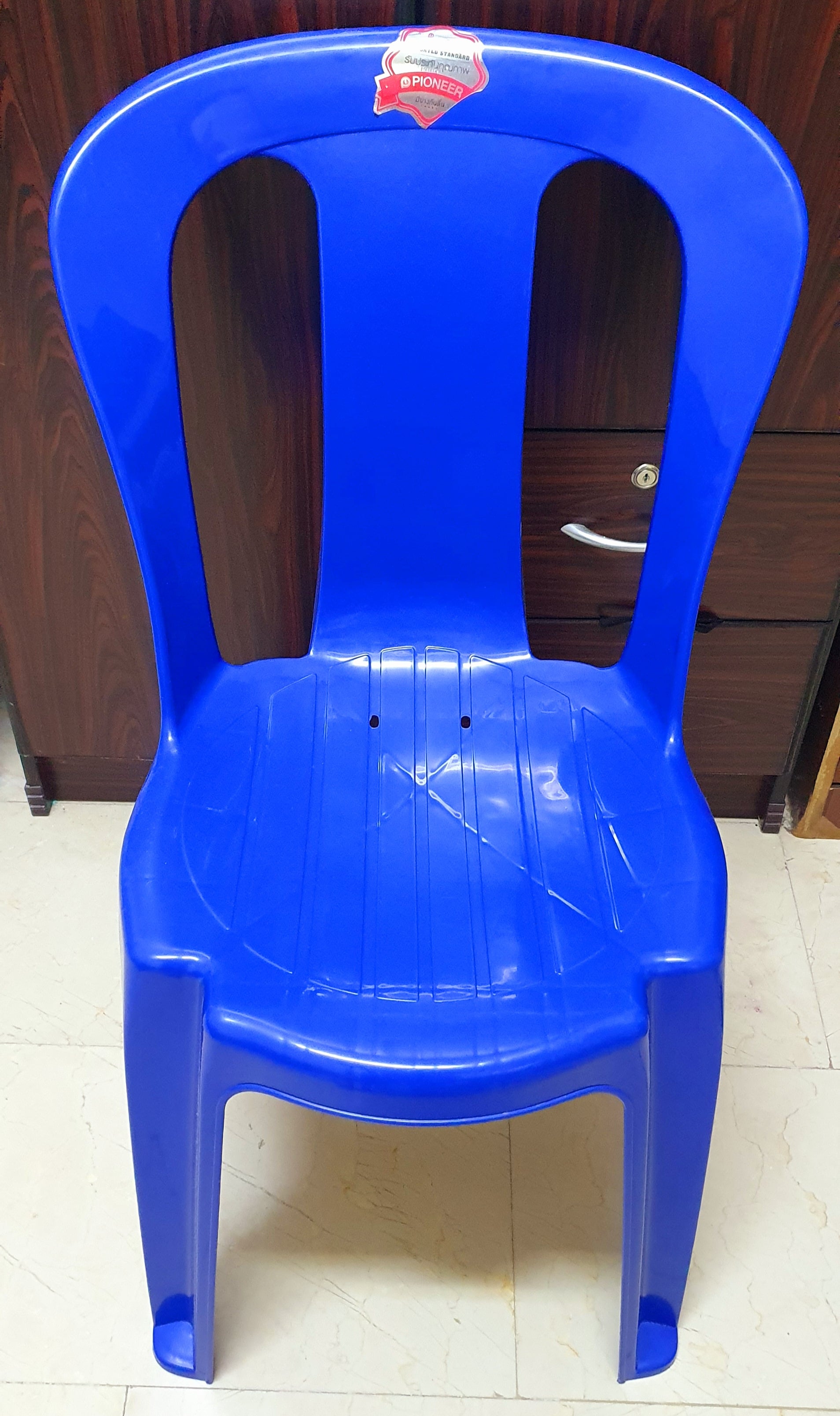 Pioneer Plastic Chair - Image 3