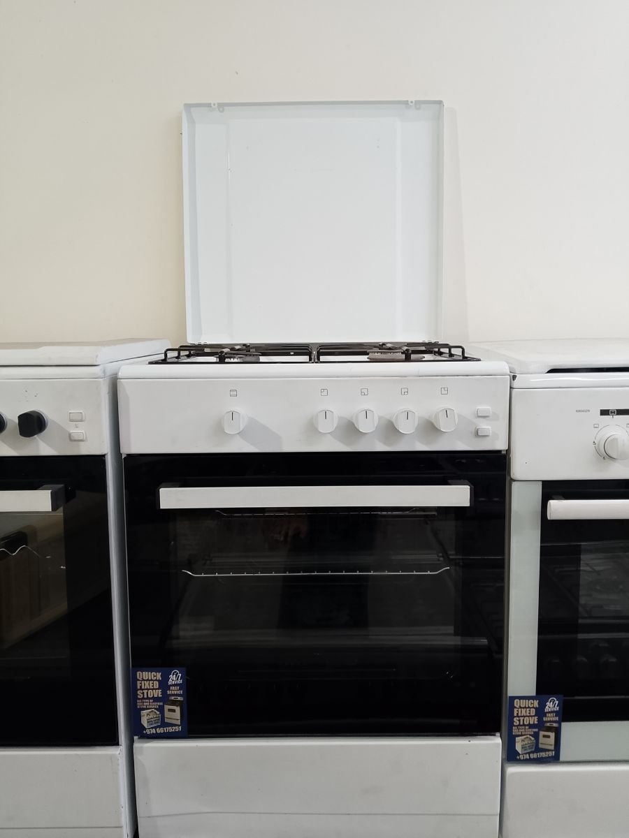 Gas stove for sale 60*60 - Image 1