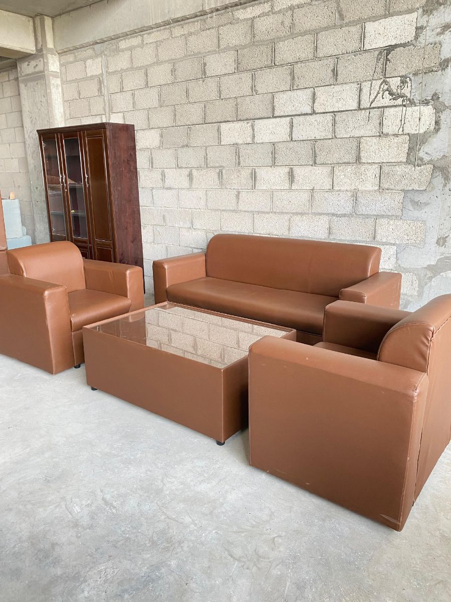 Use office furniture buy and sale - Image 12