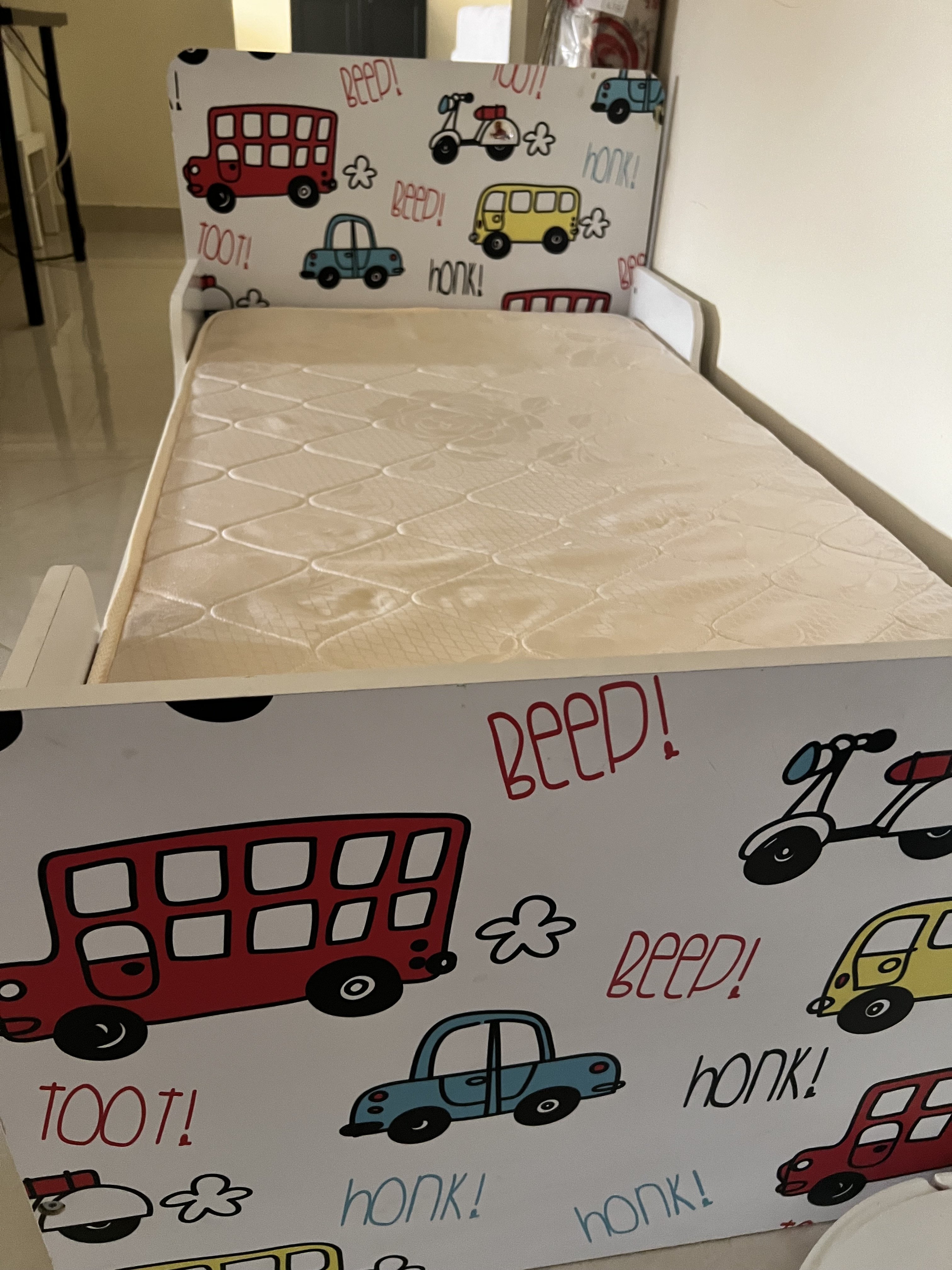 For FREE .. Homebox kids bed  with mattress 70x130 cm - Image 3