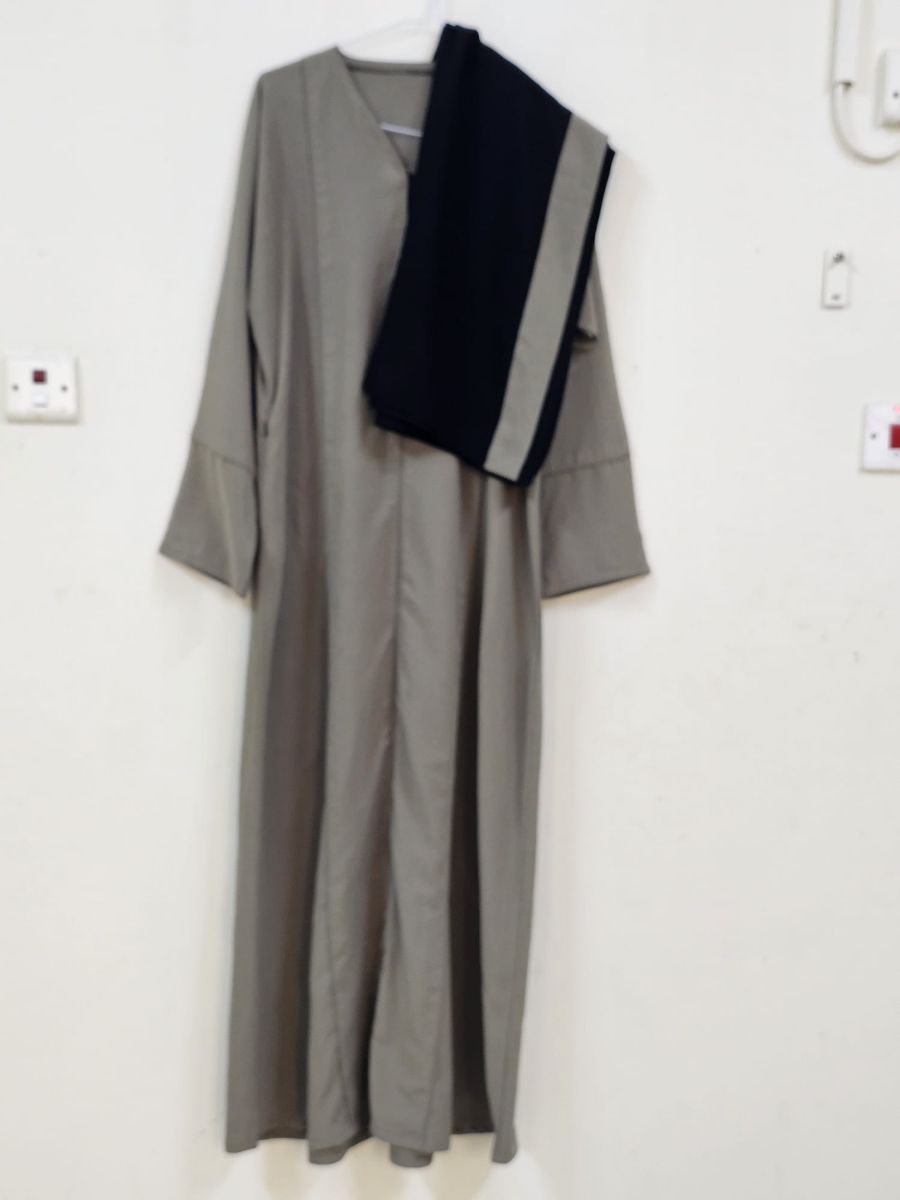 Abaya for sale 4 piece - Image 7