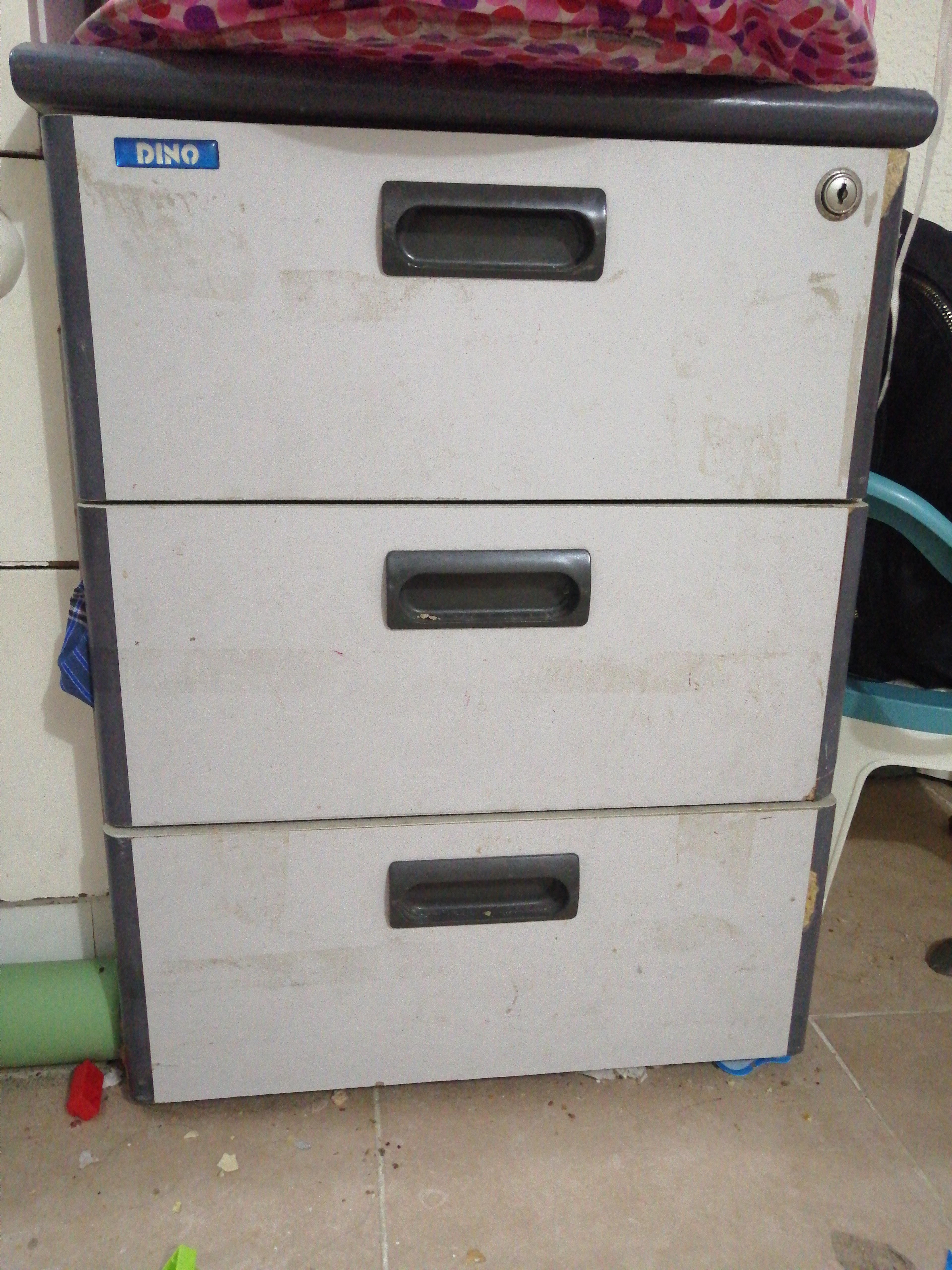 2 door Wardrobe very good  - Image 6