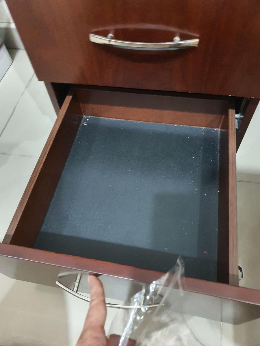 Side drawer - Image 4