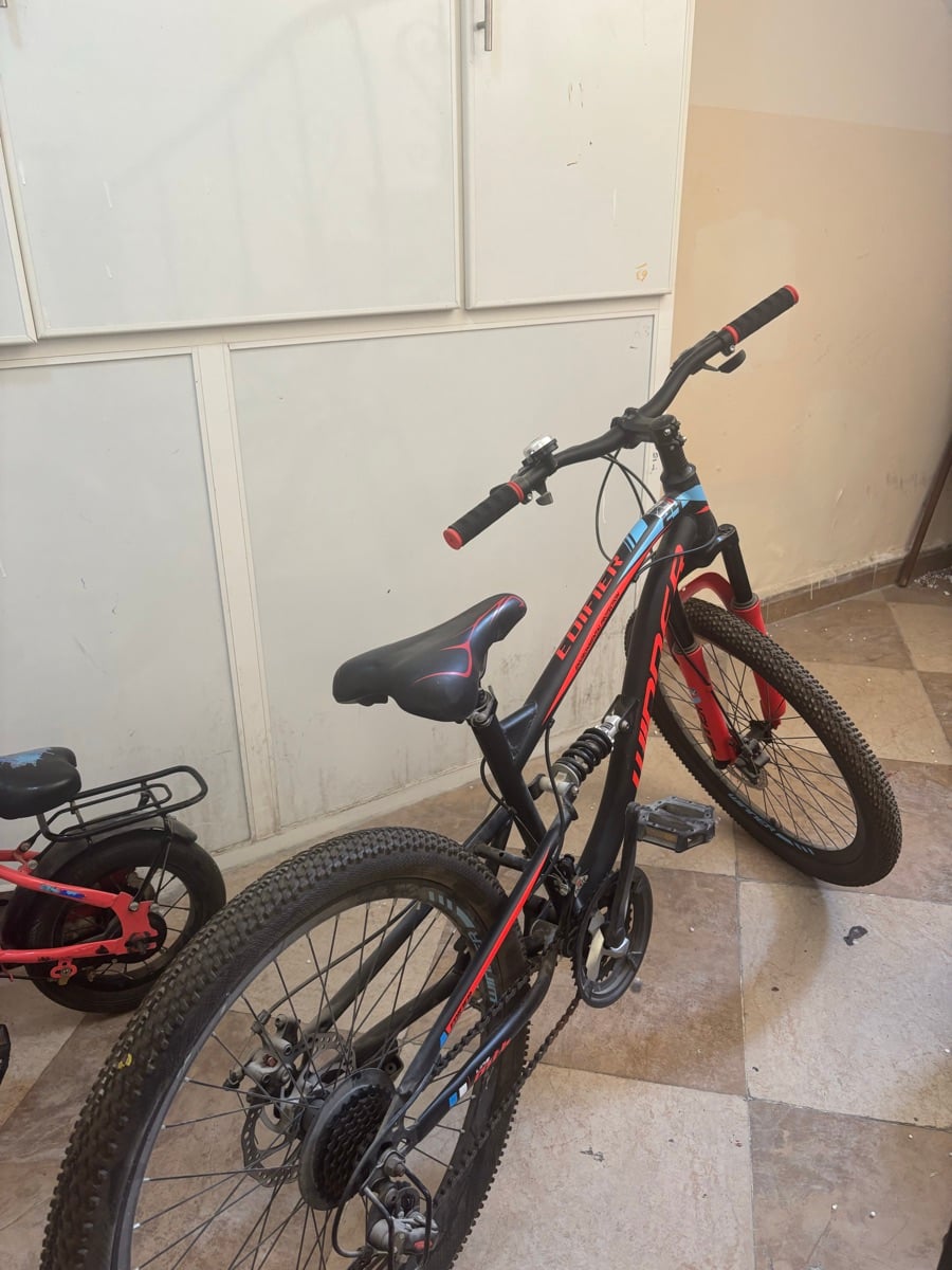 cycle for 11-14 year olds, - Image 1