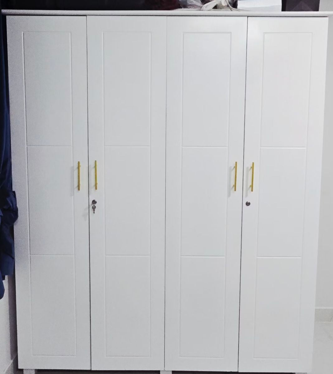 4 door full size wardrobe - Image 2