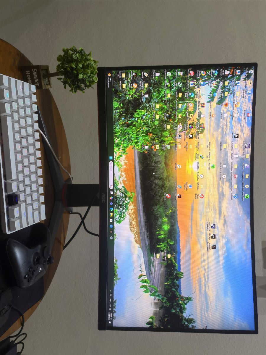 AOC 27" CURVED 240HZ FULL HD GAMING MONITOR - Image 4
