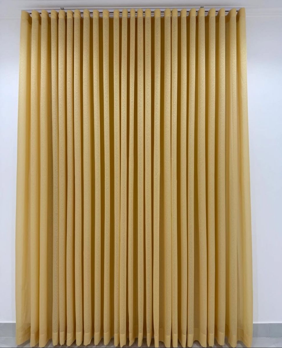 Curtain and sofa carpet - Image 10