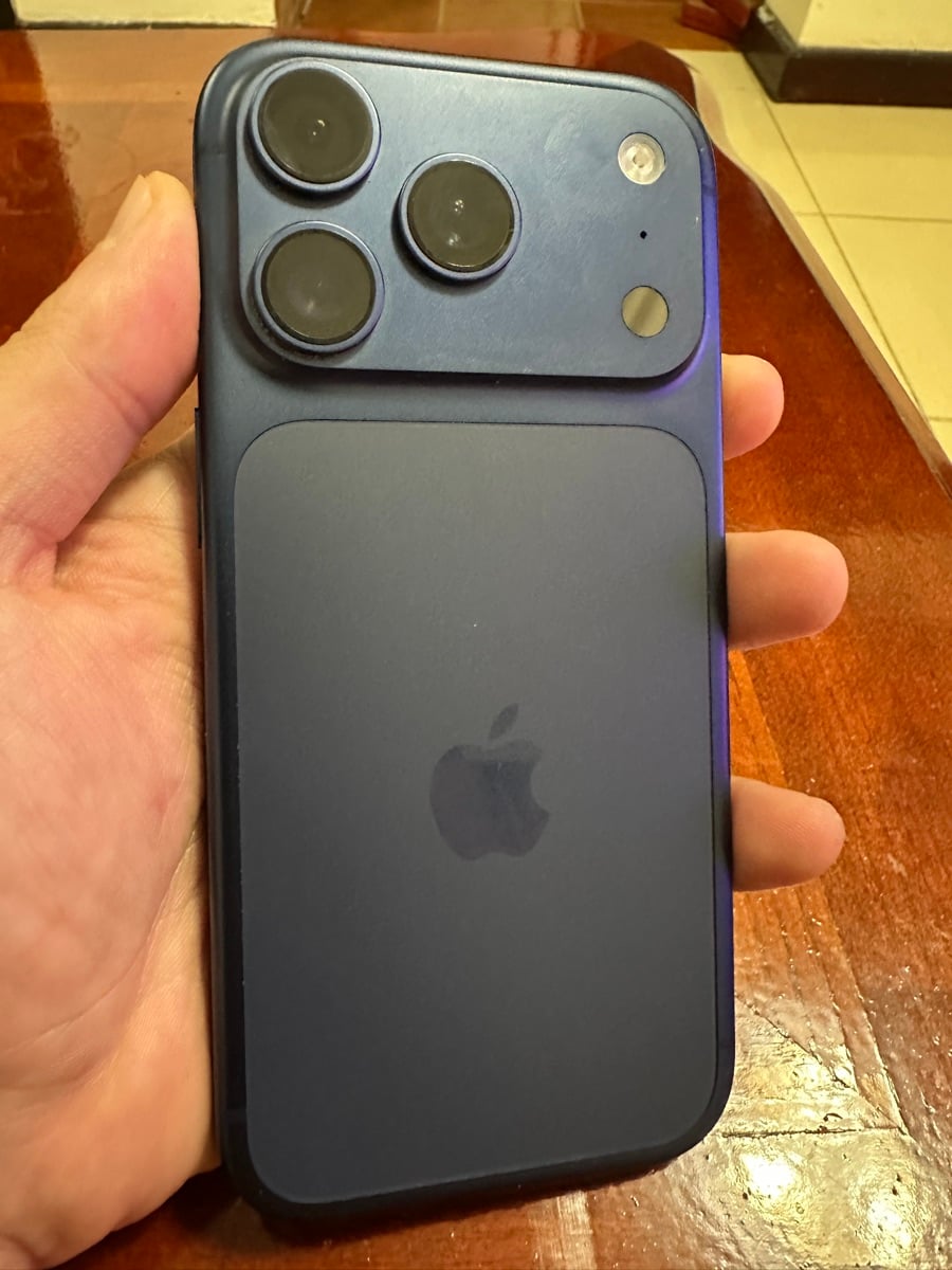 iPhone 17 Pro - 256GB - Image 4
