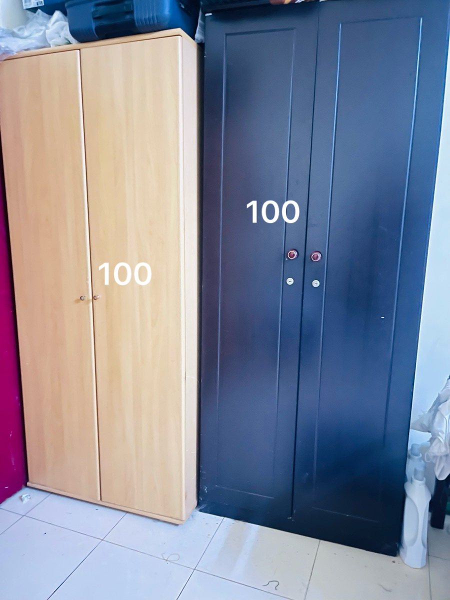 Bed with mattress, wardrobe ,dressing table and dining table - Image 4