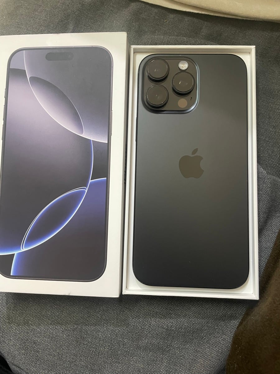 iPhone 16 pro max - Image 4