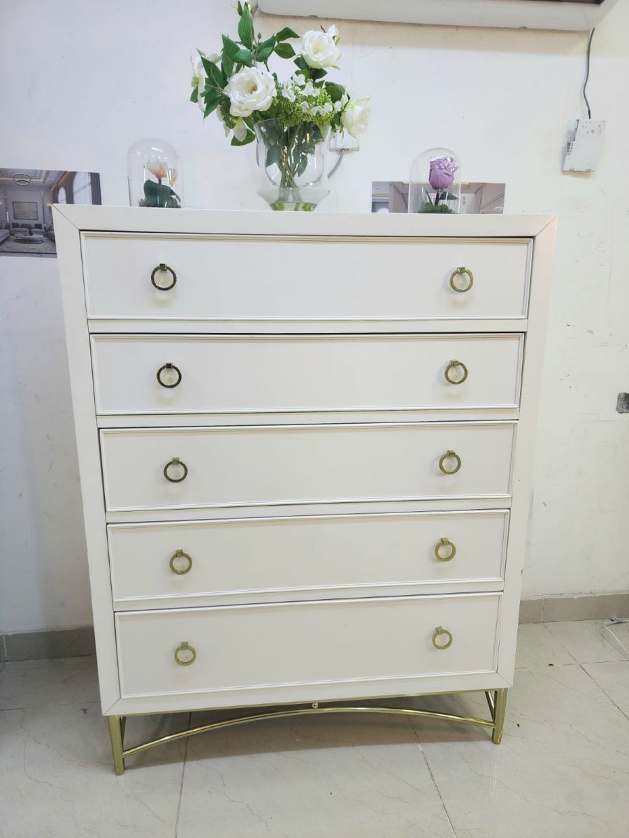 For Sale Homechanter Cast Dowir Like New Condtion if You Want Call Me 72107930 - Image 6