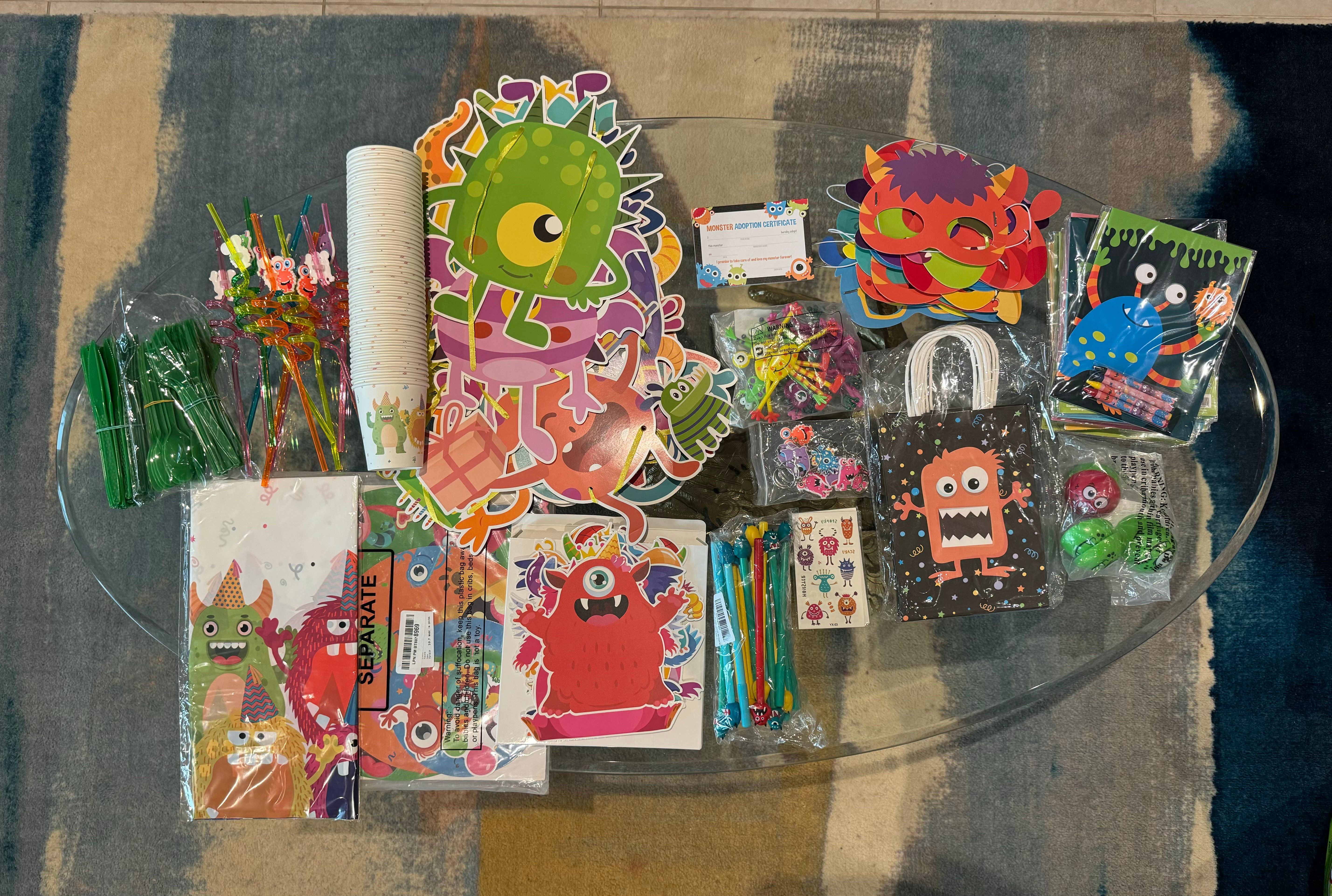 Party favors + decor (Monster theme) - Image 1