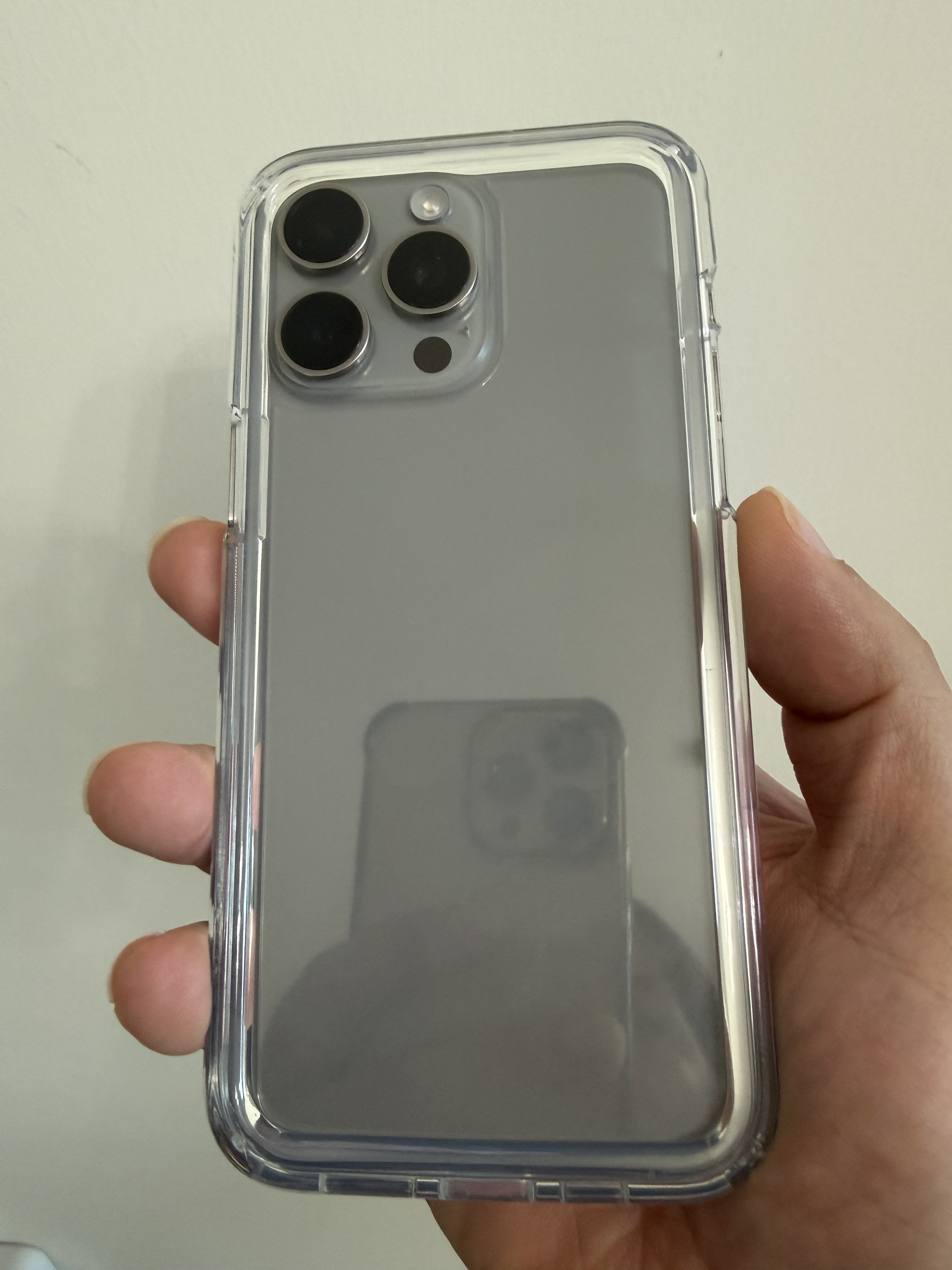 15 pro max/256gb/85% battery - with bare lifetime full protection  - Image 3