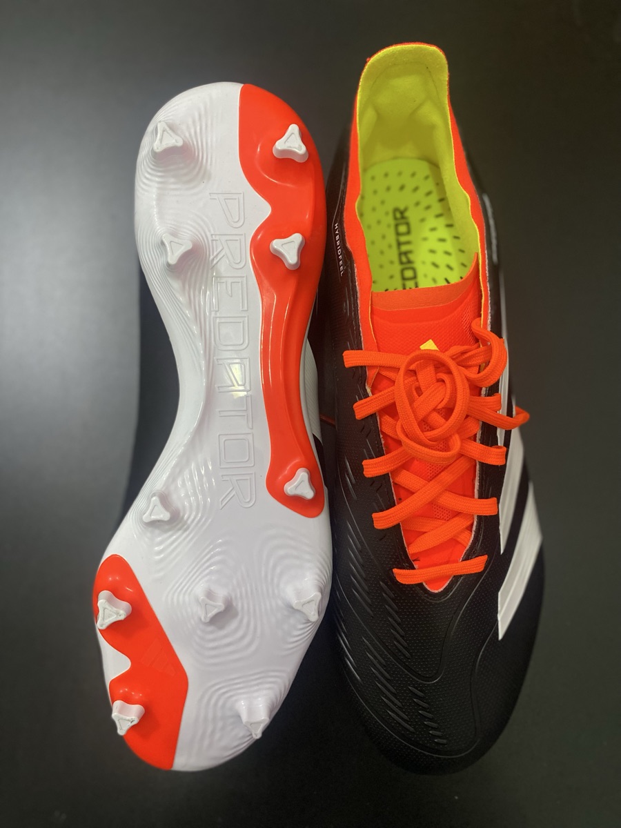 للبيع استارز اديداس اصلى جديد تلبيس 44و45  For sale: Brand new, original Adidas Stars, sizes 45.44 - Image 4