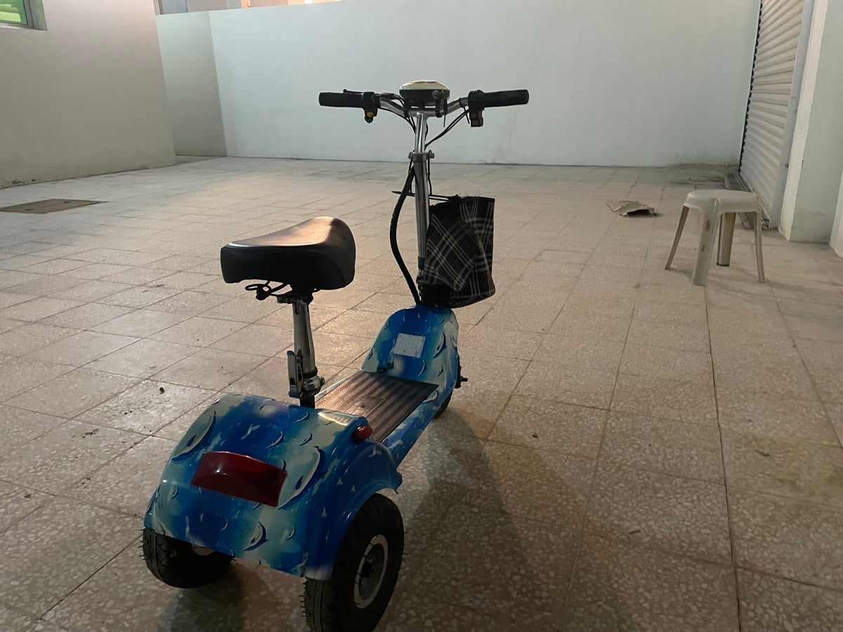 Electric scooter - Image 1