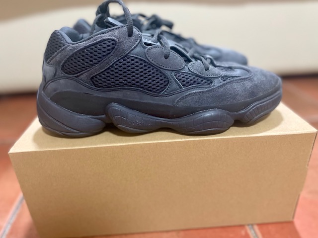 Brand new Yeezys - US mens' size 10.5 - Image 10