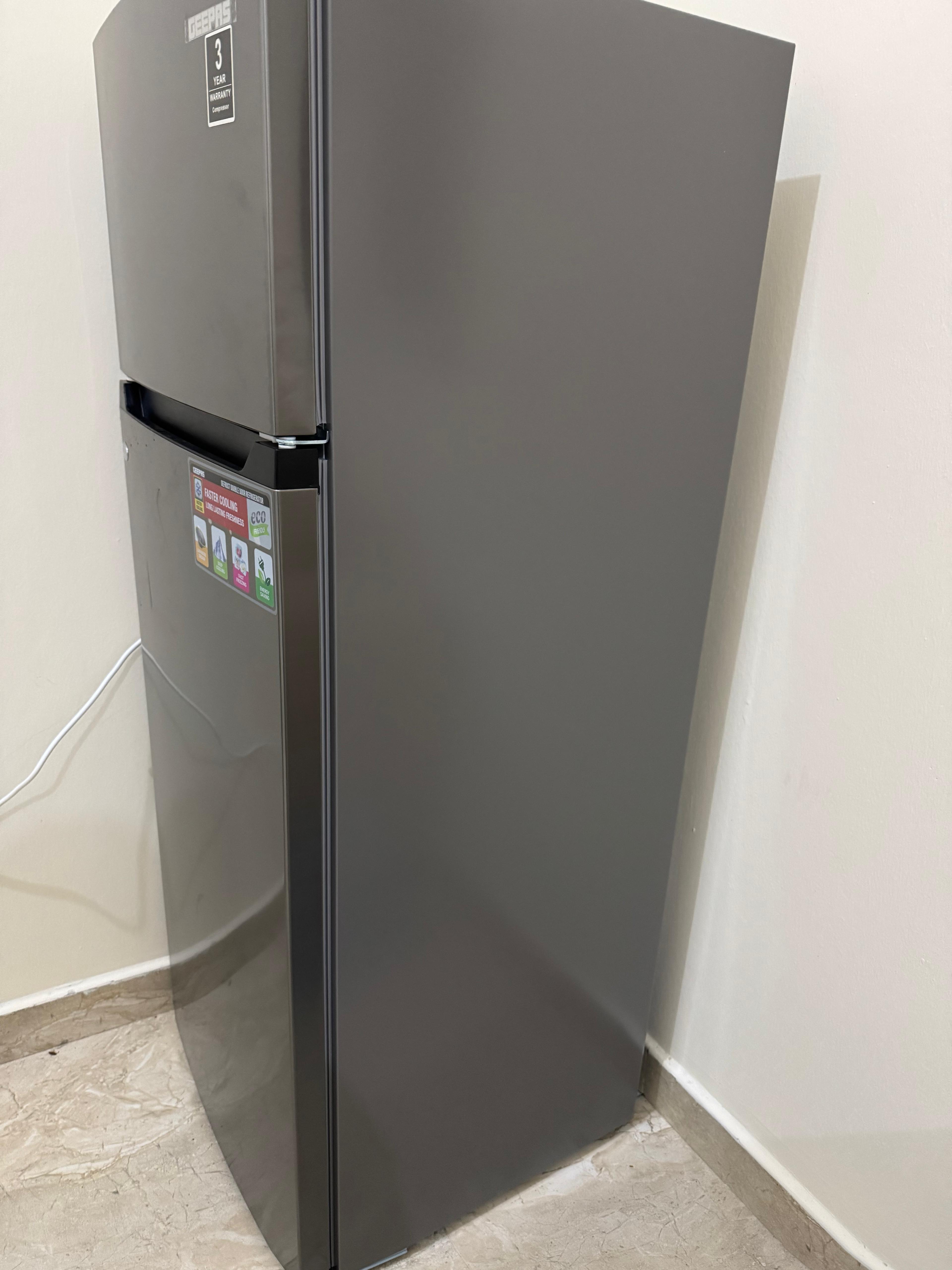 Geepas- Brand new refrigerator with 3 year warranty  - Image 2