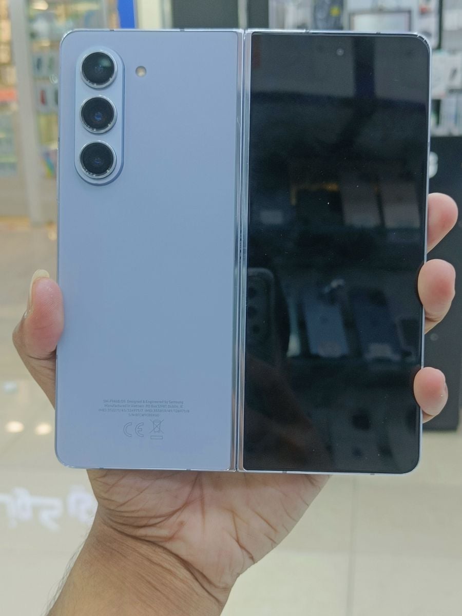 Samsung Galaxy Z Fold 5 - Image 1