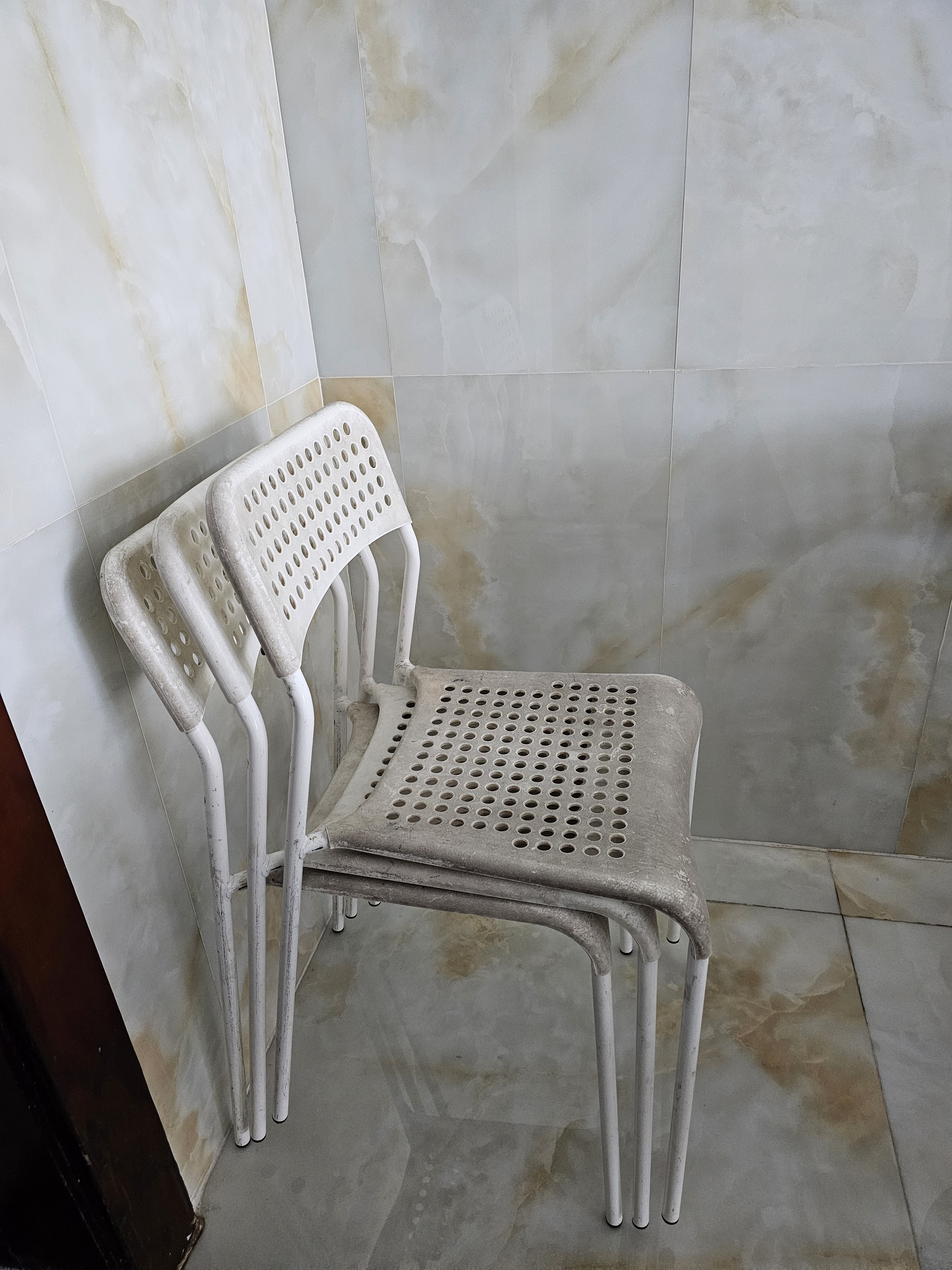 Bycicle 350 rial and 50 rial 4 chaise  - Image 2