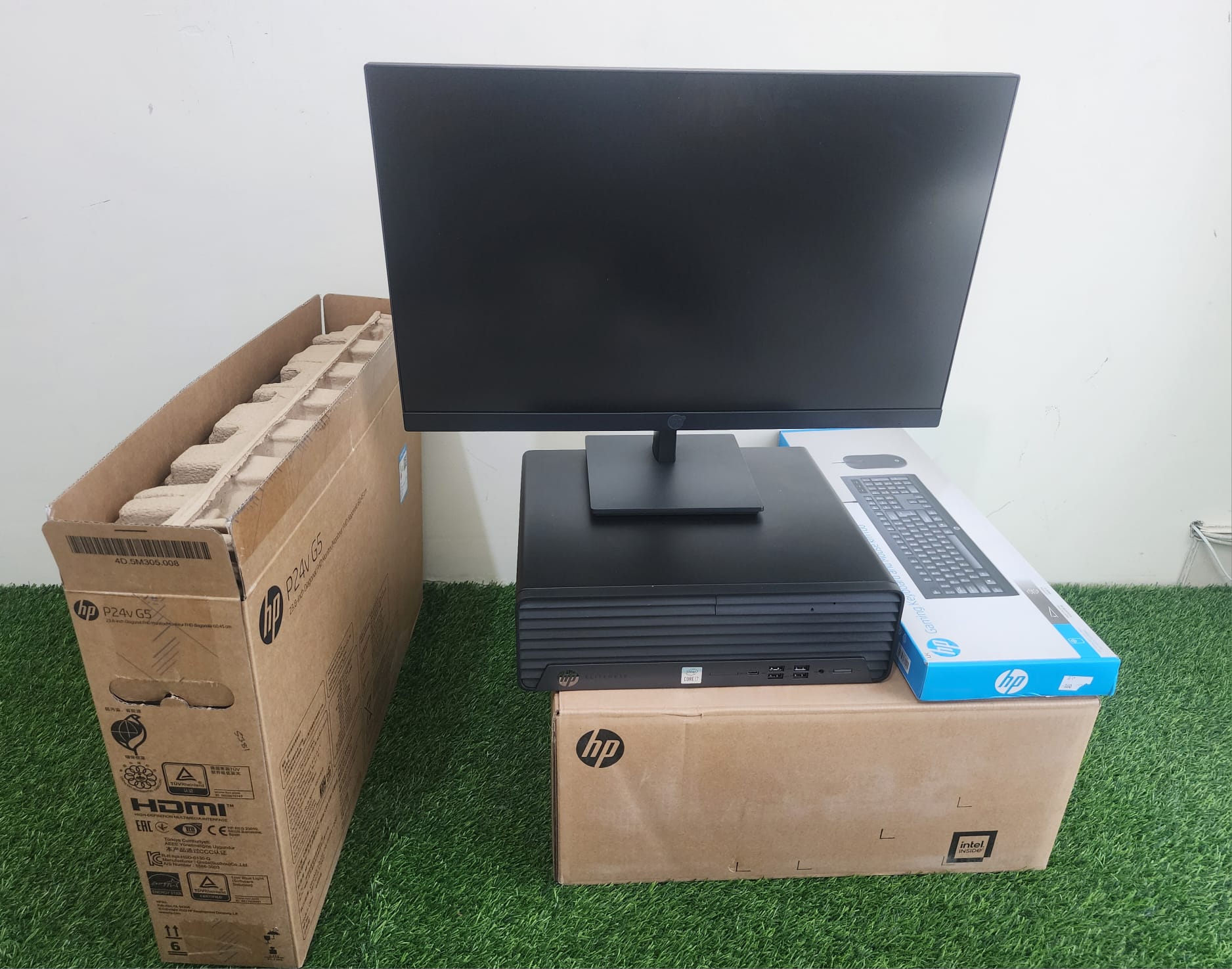 HP-10th Gen-i7-16GB RAM-512GB SSD-HP 24" inch Monitor-(31323634) - Image 1