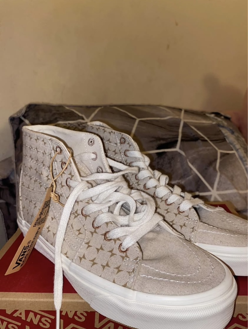 PRE-LOVED SHOES - Image 2
