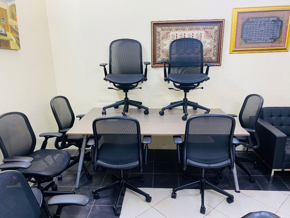 Used office furniture buy sell in Qatar 55257083 - Image 13
