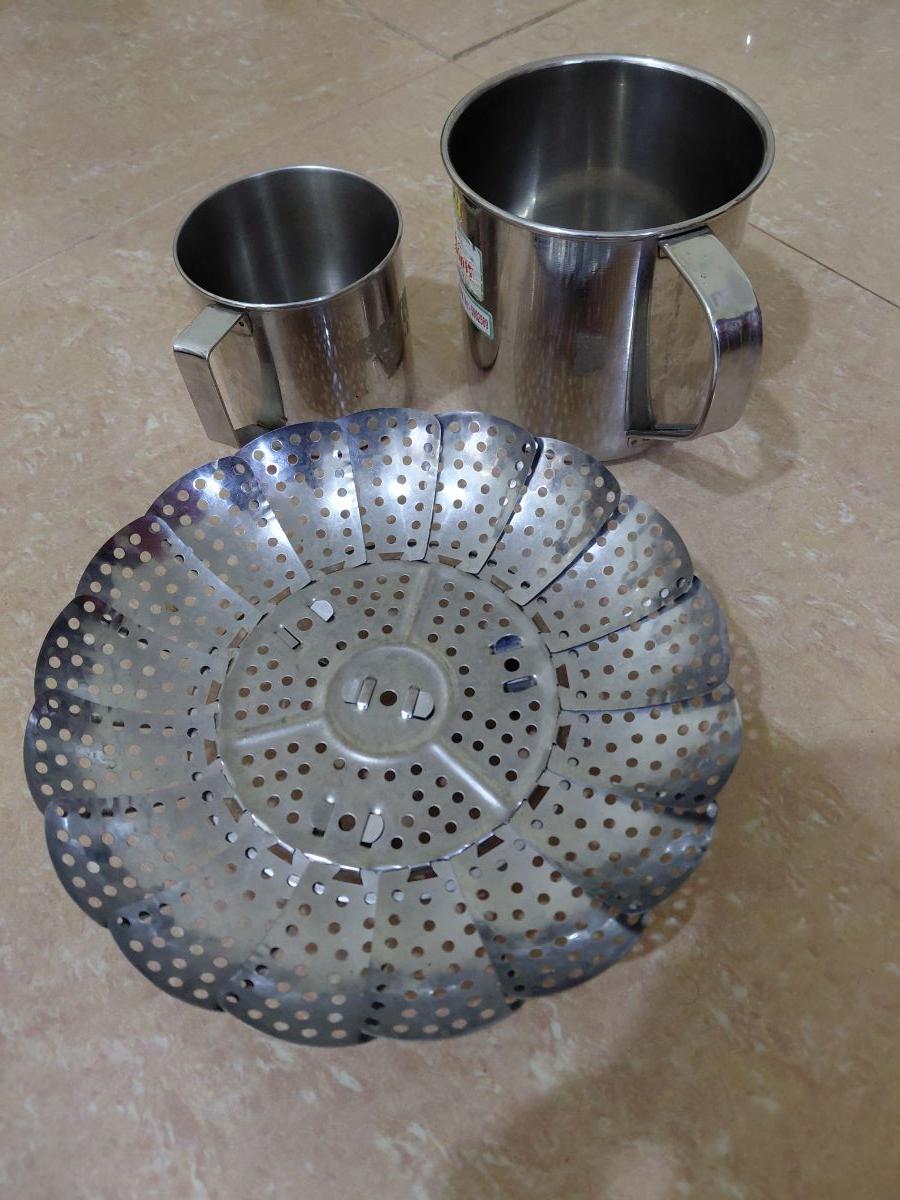 Tea Mugs + Steamer Plate - Image 3