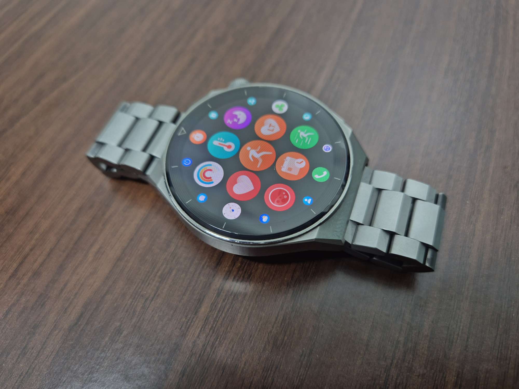 Swap with Mobile or Sale Huawei Titanium Watch GT3 Pro  - Image 6