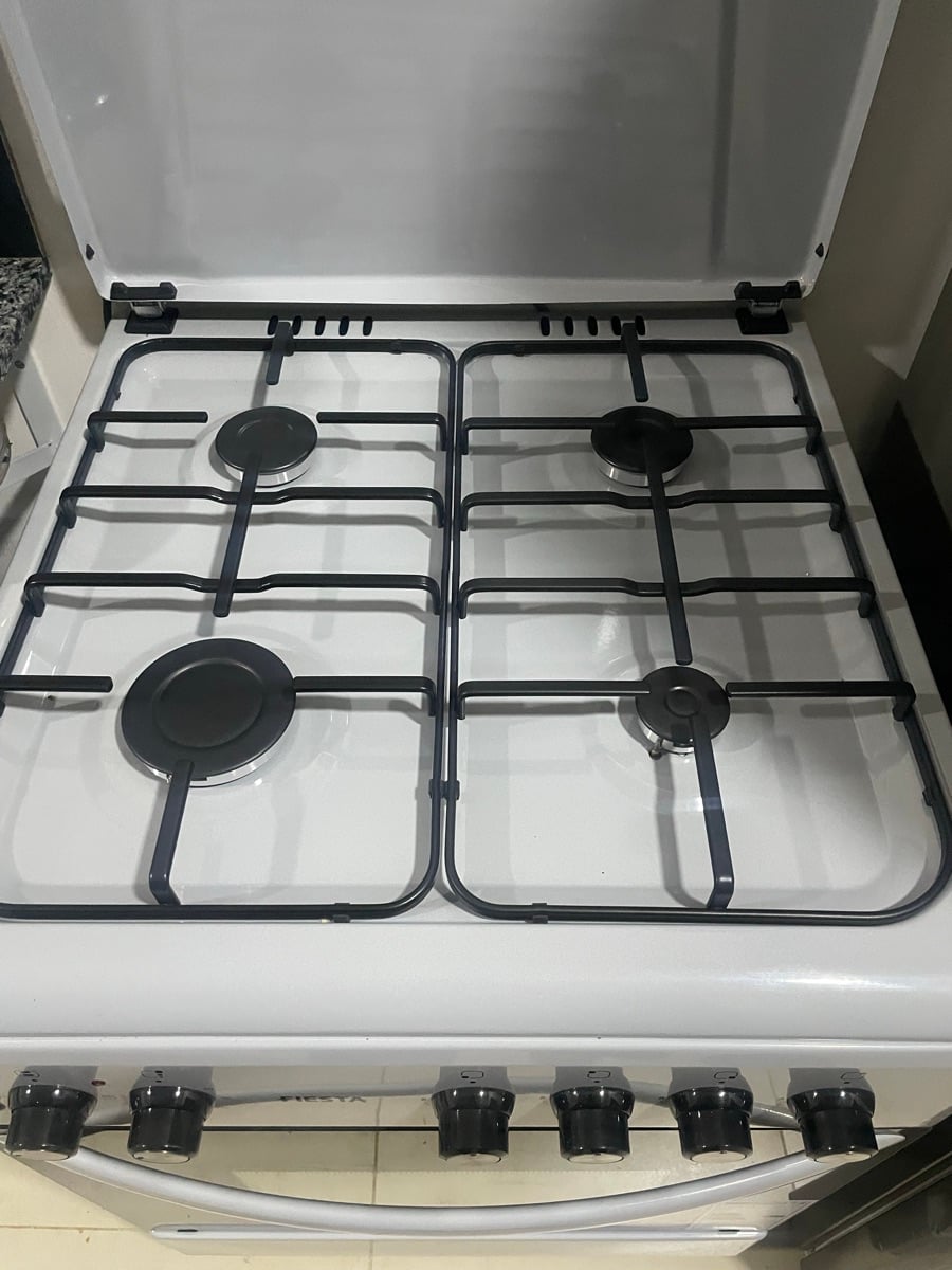 Fiesta gas stove - Image 2
