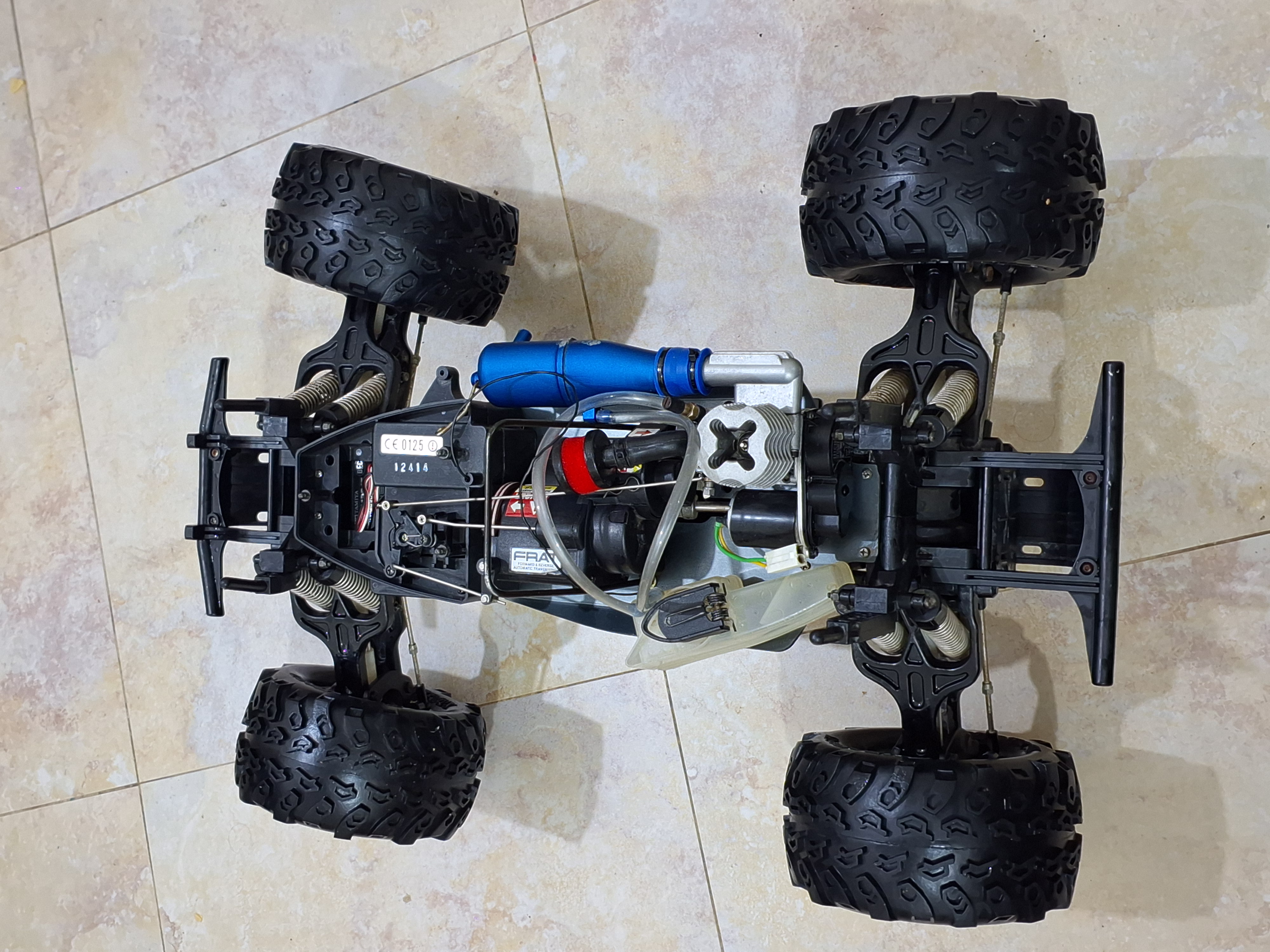 TAMIYA NITRO FUEL CAR - Image 1