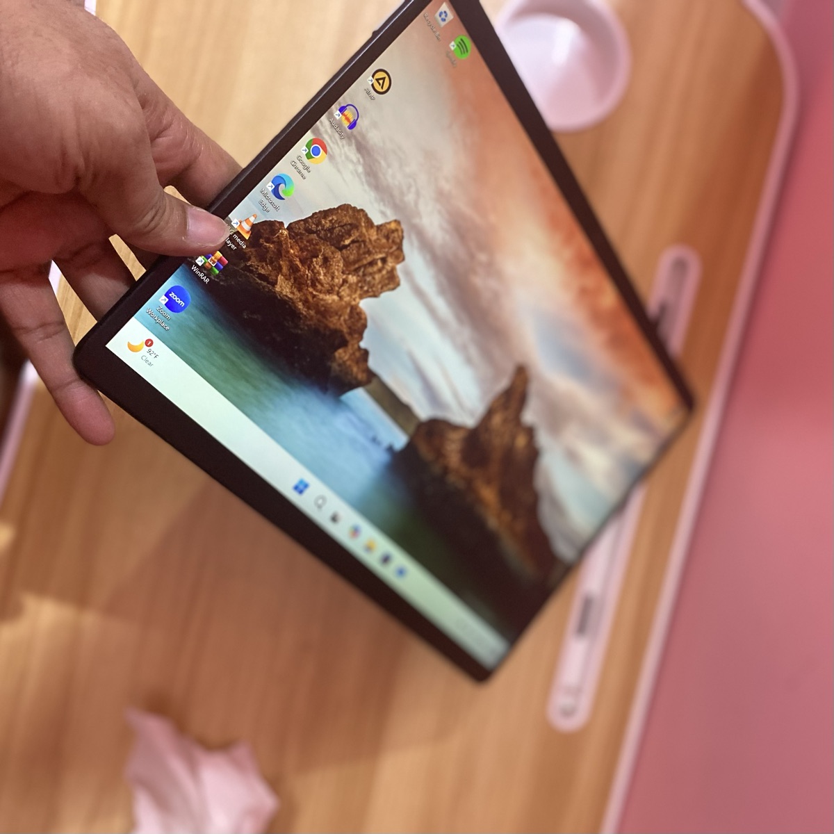Surface Pro X SQ 1 Processor. With slim Pen. It support E-Sim - Image 7